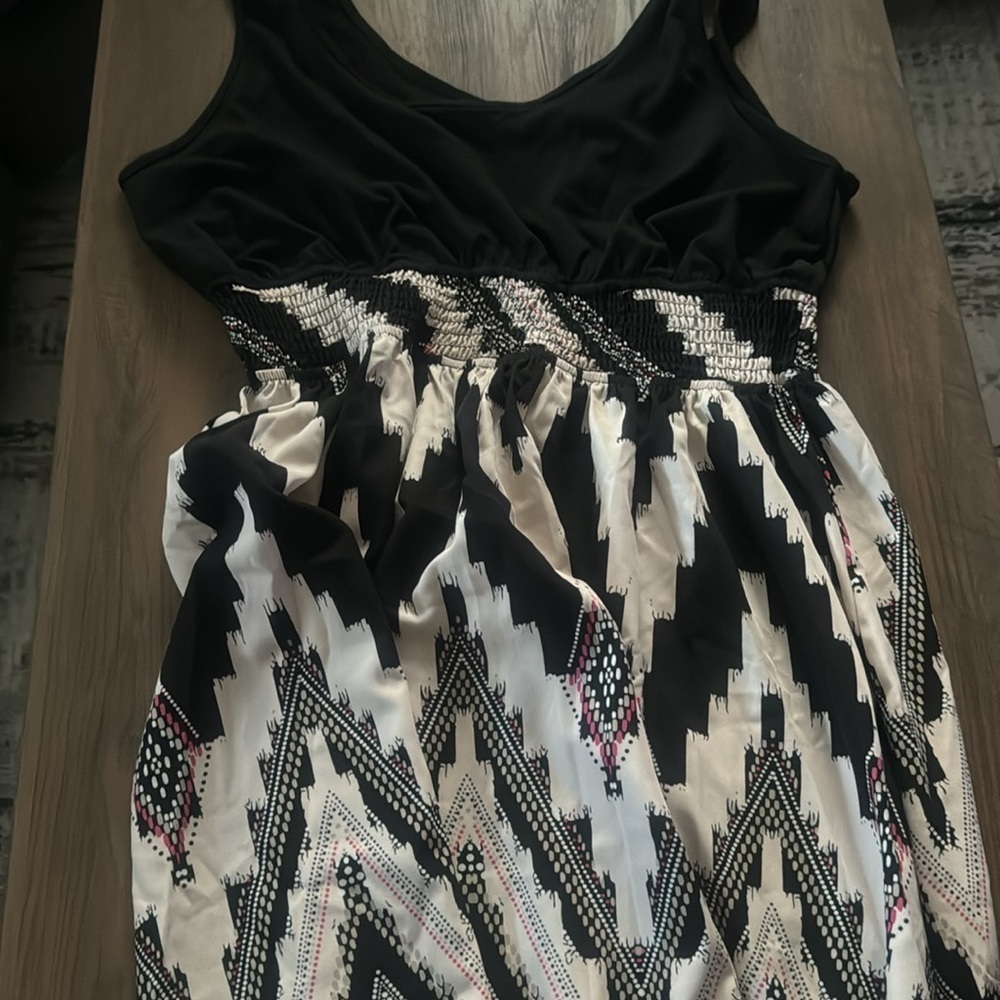 Cupshe Smocked Waist Scoop Neck Sleeveless Geo Pattern Midi Dresss Size XL